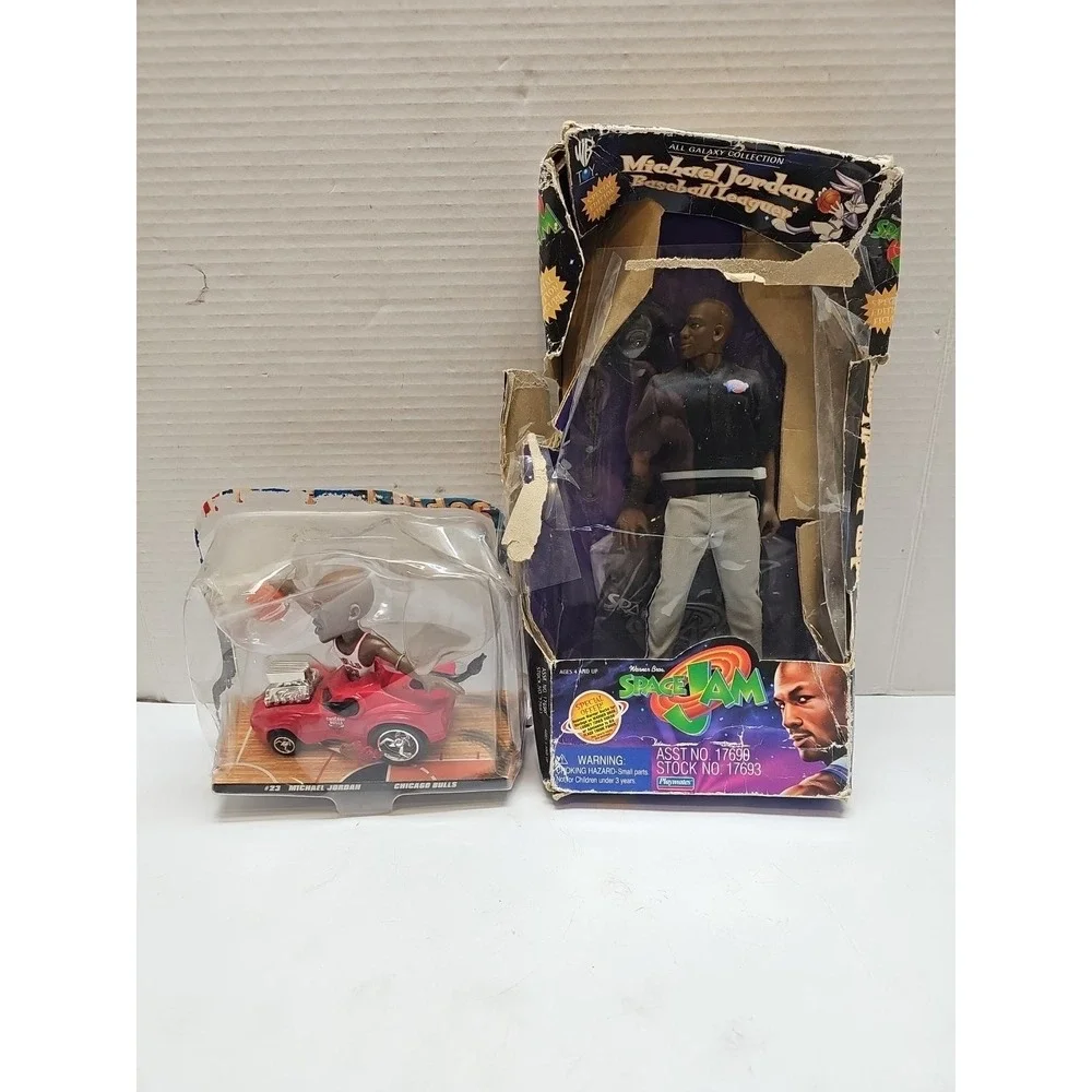 1998 MICHAEL JORDAN HOT WHEELS RADICAL RIDES & SPACE JAM FIGURE